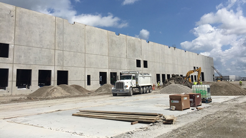 PROJECT_PROFILE_AMAZON_FULFILLMENT_AND_DISTRIBUTION_CENTERS_Article_AR_129_EN_article